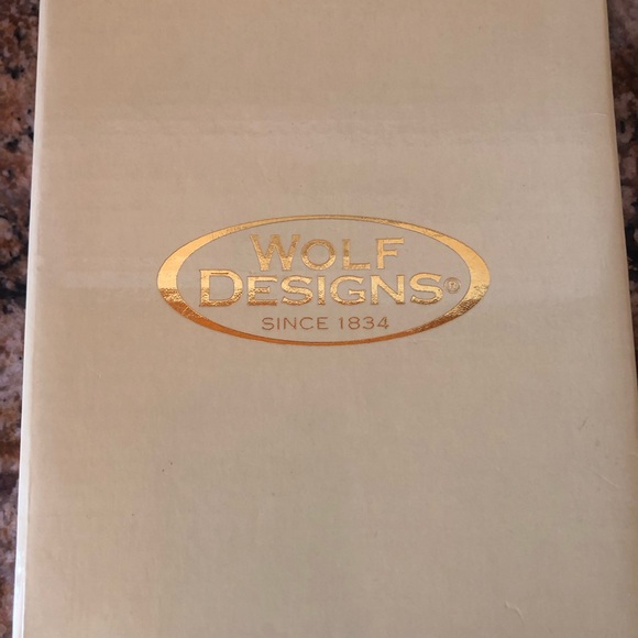 Wolf vintage leather frames for 4x6” photo - Picture 7 of 9